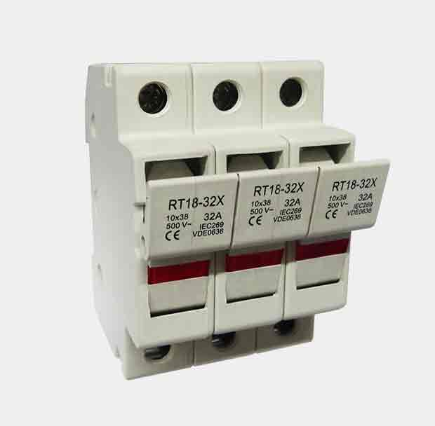 portafusible-para-la-serie-10x38-3-polo-modelo-RT18-323P